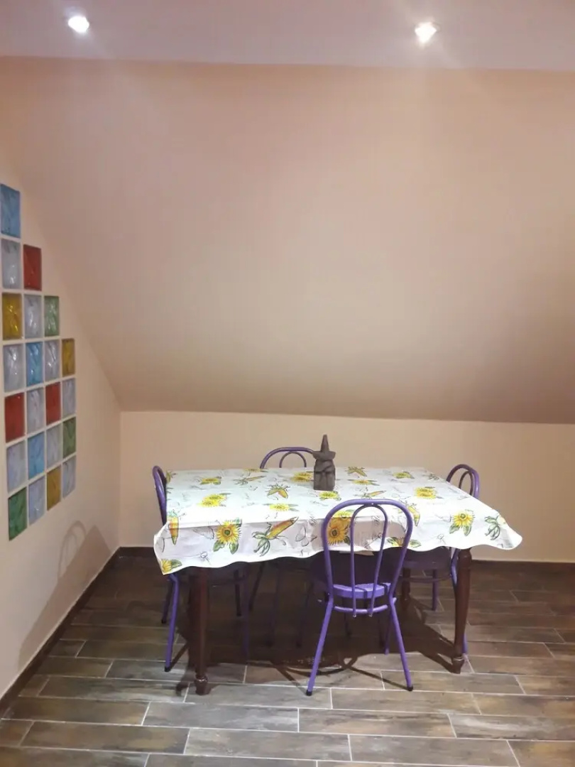Etnic House Carini
