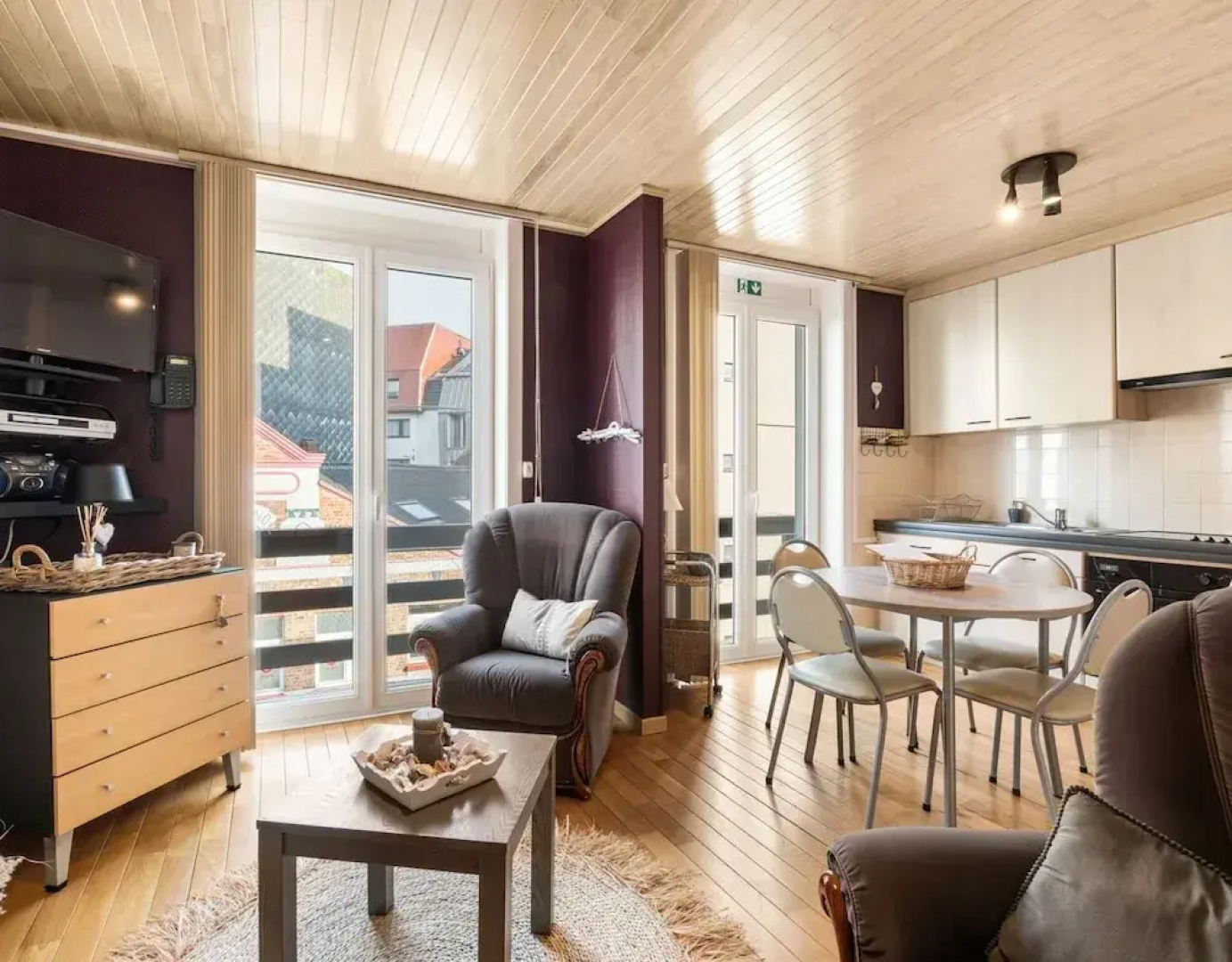 Attractive Apartment Near the Center