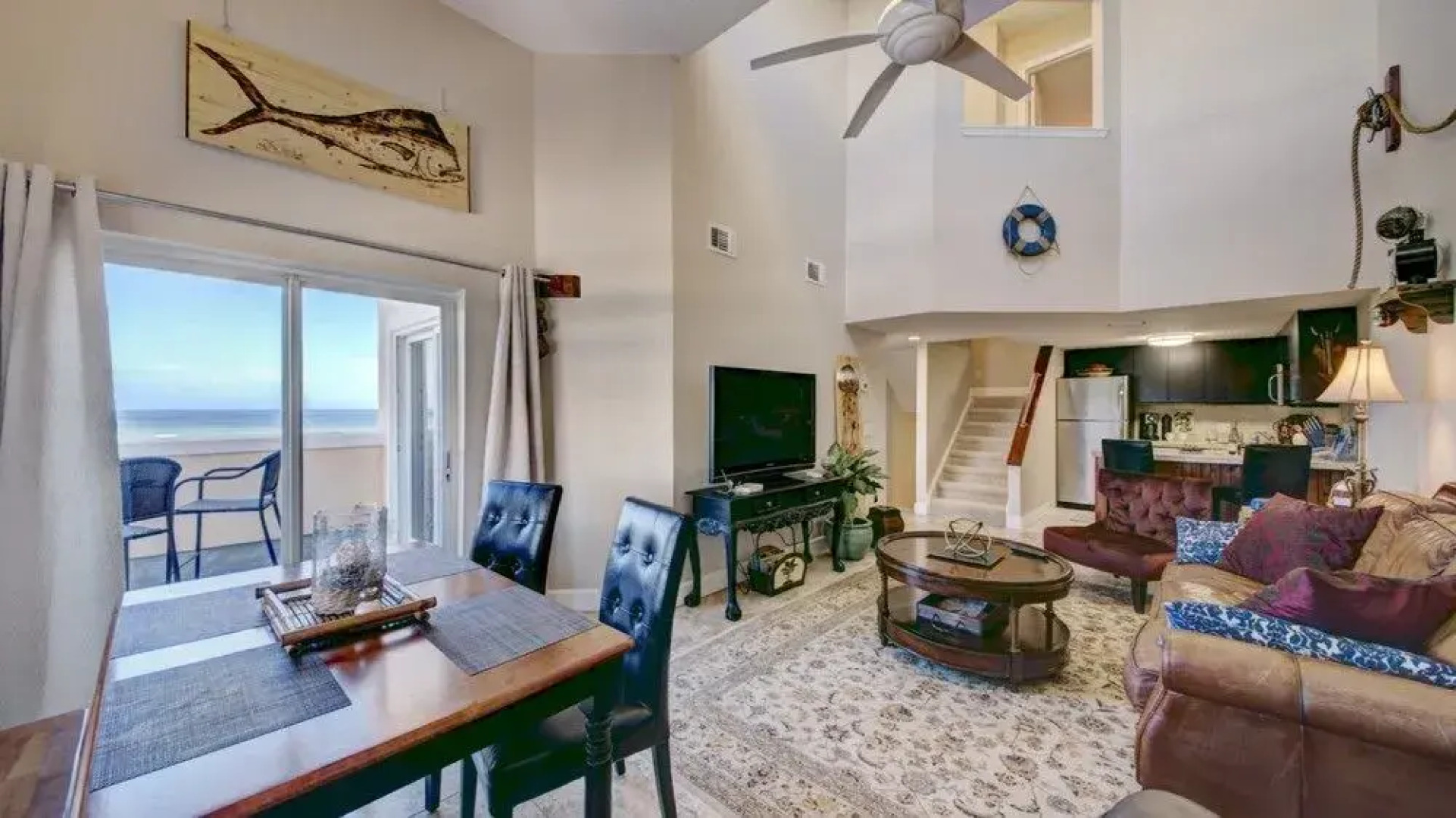 Royal Mansions Resort