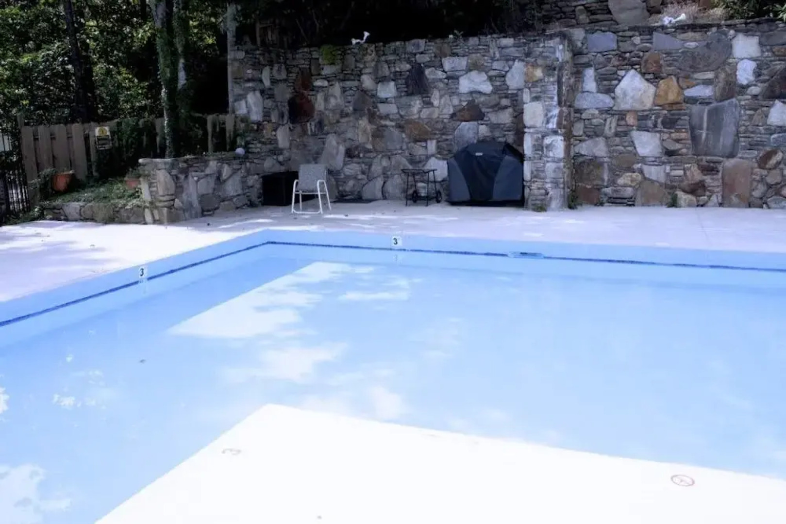 North Carolina Mountain Retreat - 1 Br condo by RedAwning