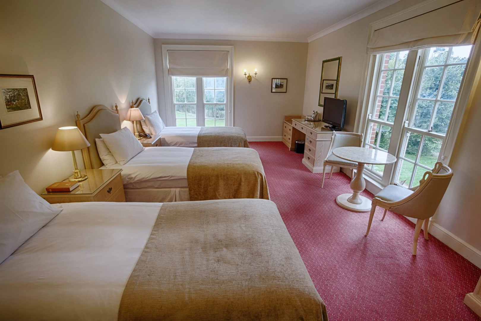 Donnington Grove Country Club