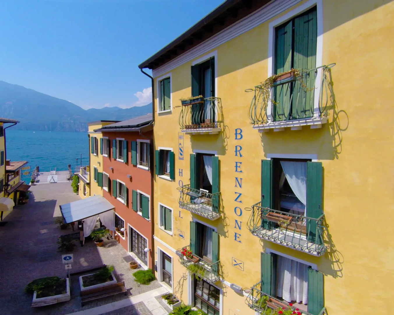 Lake Front Hotel Brenzone