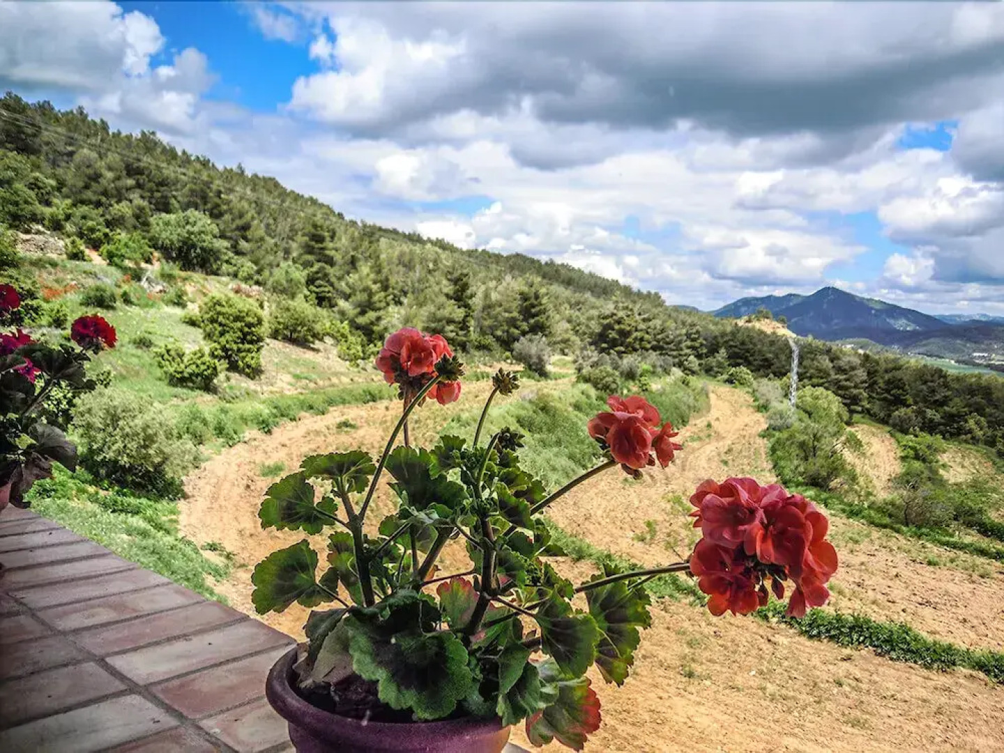 Masia de la Serra de la Cogulla