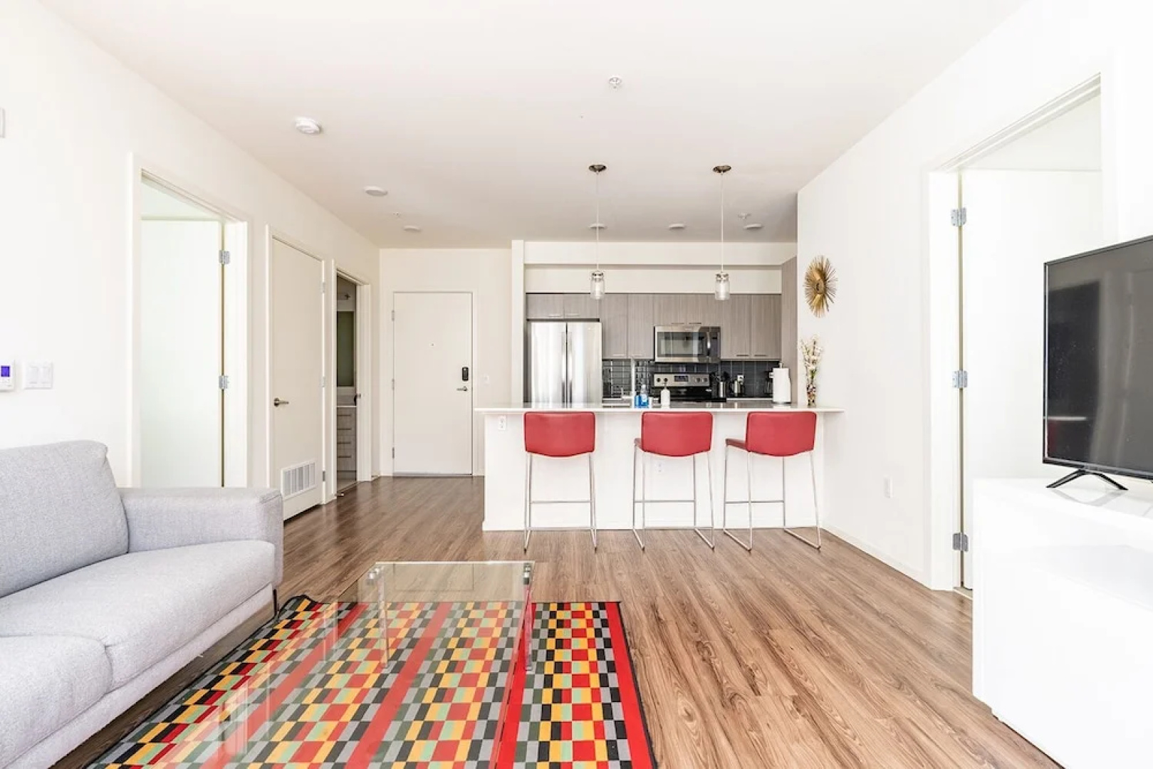 Sophari  Mercer Island Apartments