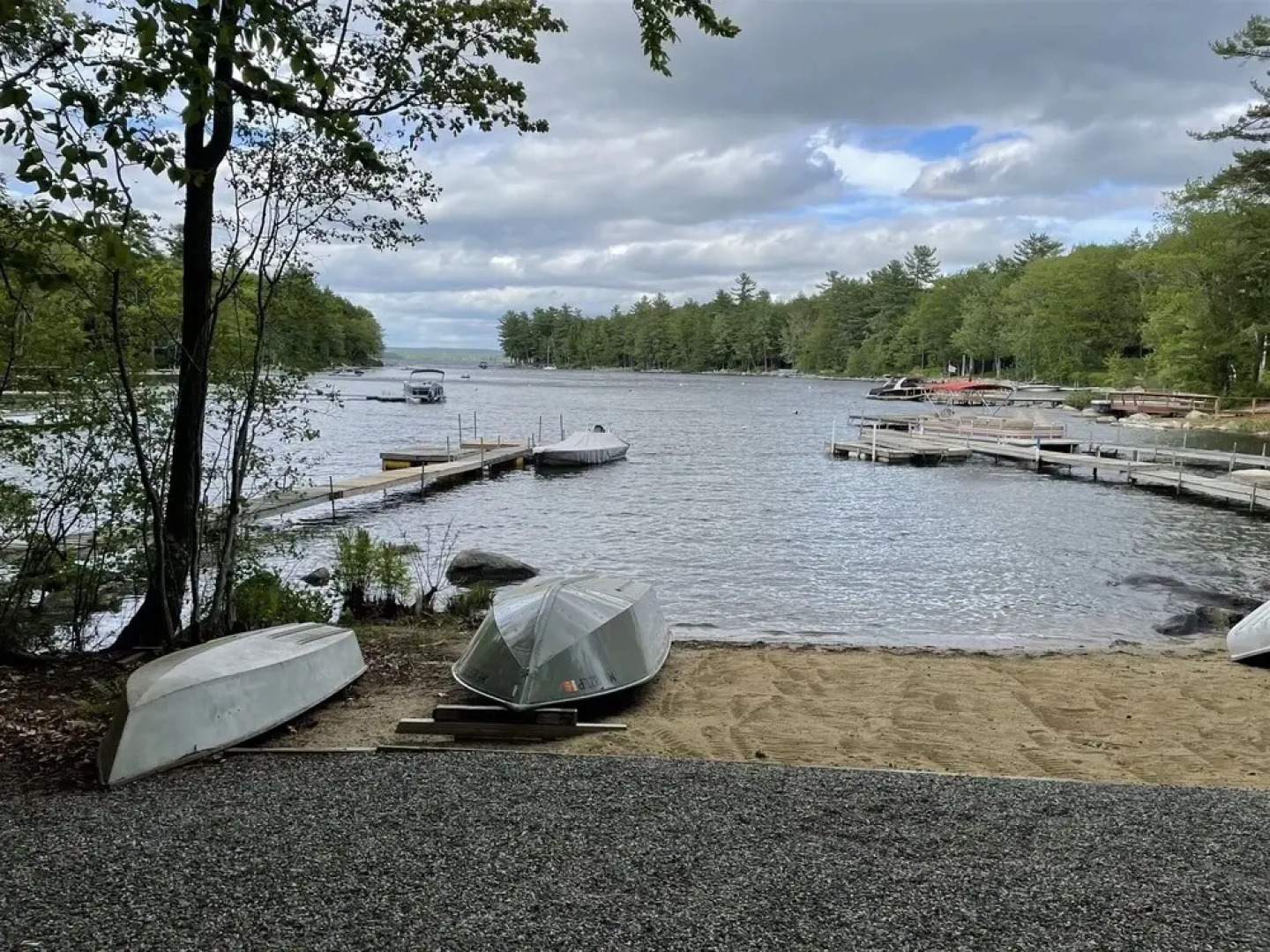 Blueberry More Limit 17 7 Bedroom Home by RedAwning