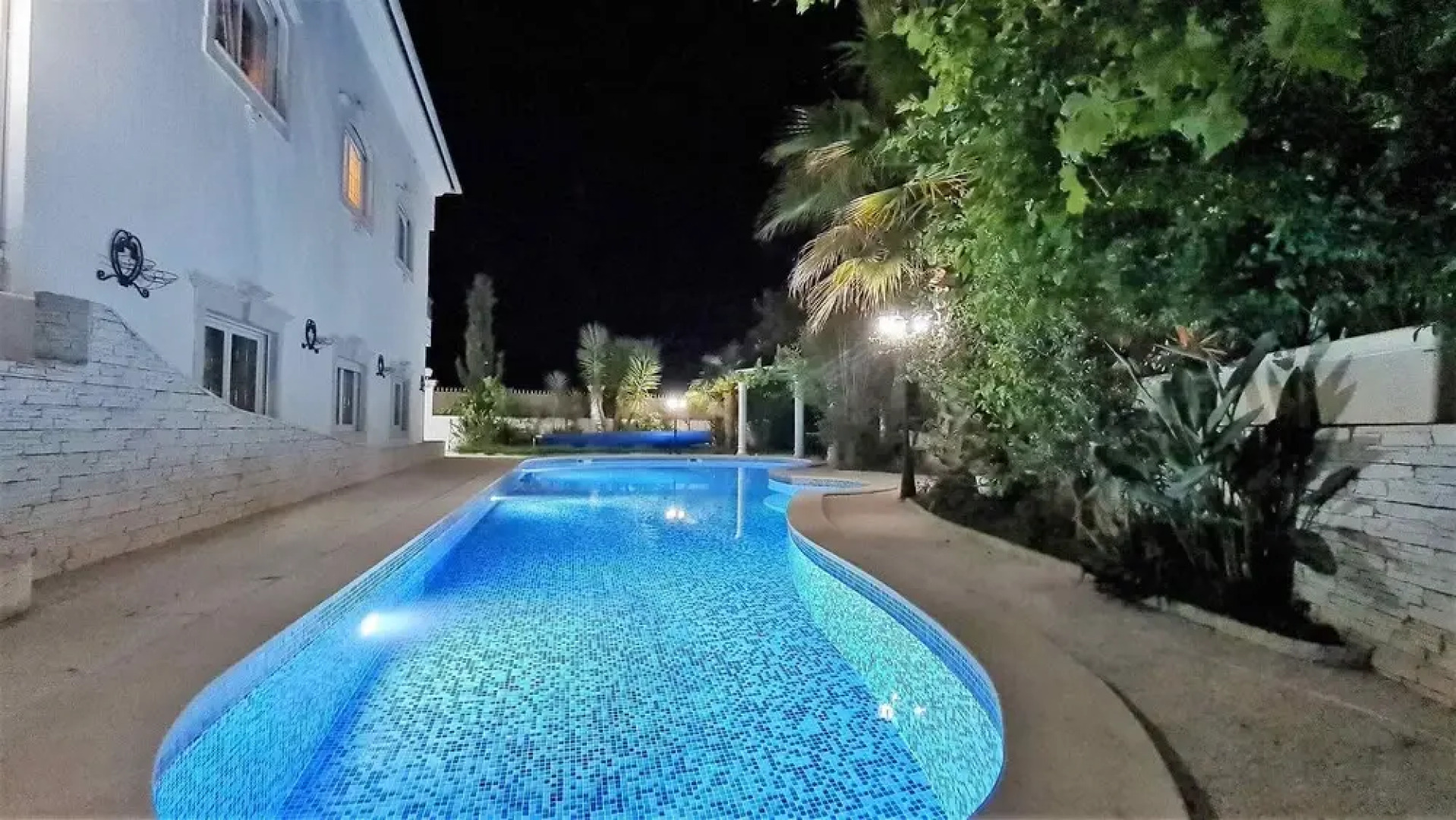 Silver Village Residence