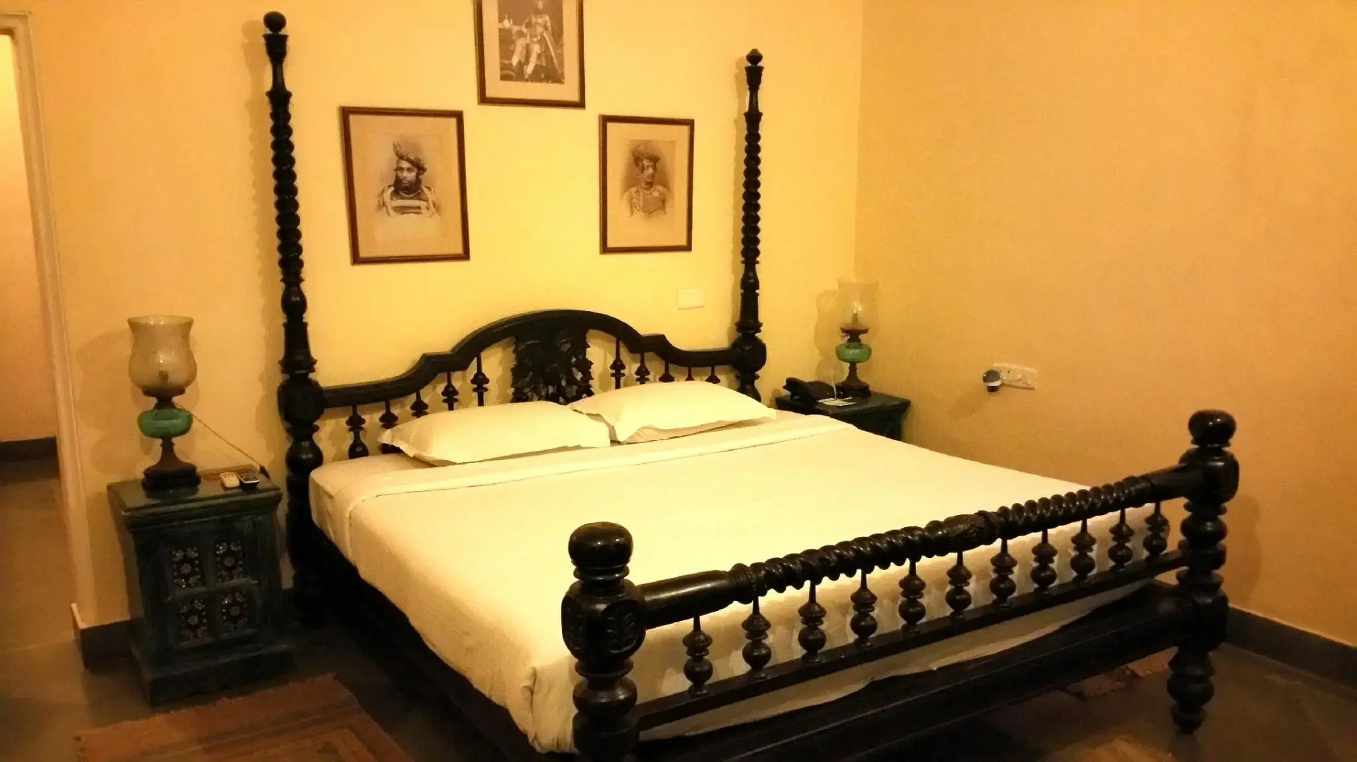 The Royal Retreat Resort & Spa
