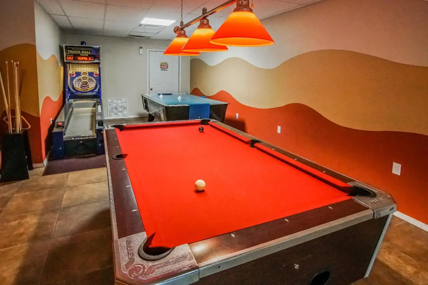 Surreys Grand Crowne Resort