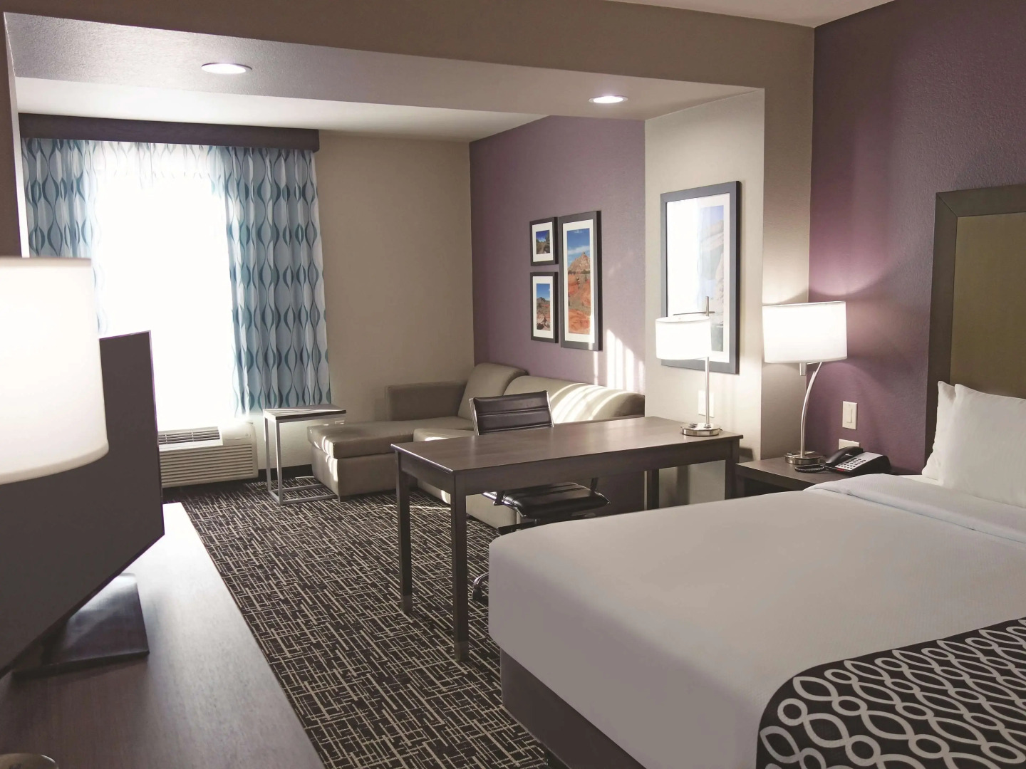 La Quinta Inn & Suites by Wyndham Pampa