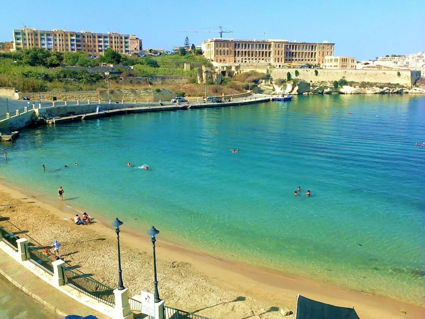 Town House with Private Pool in Village Centre