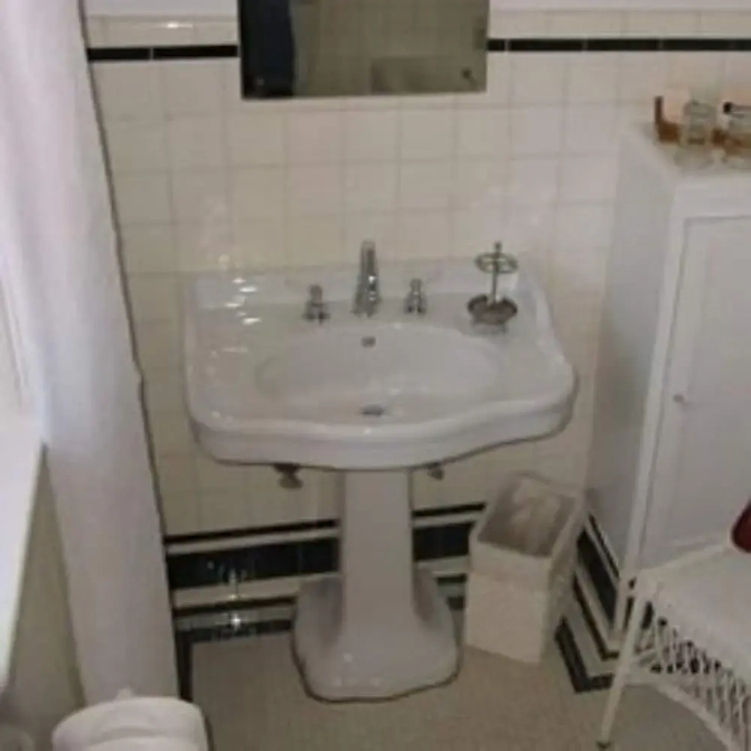The Villa Bed & Breakfast - Adults Only