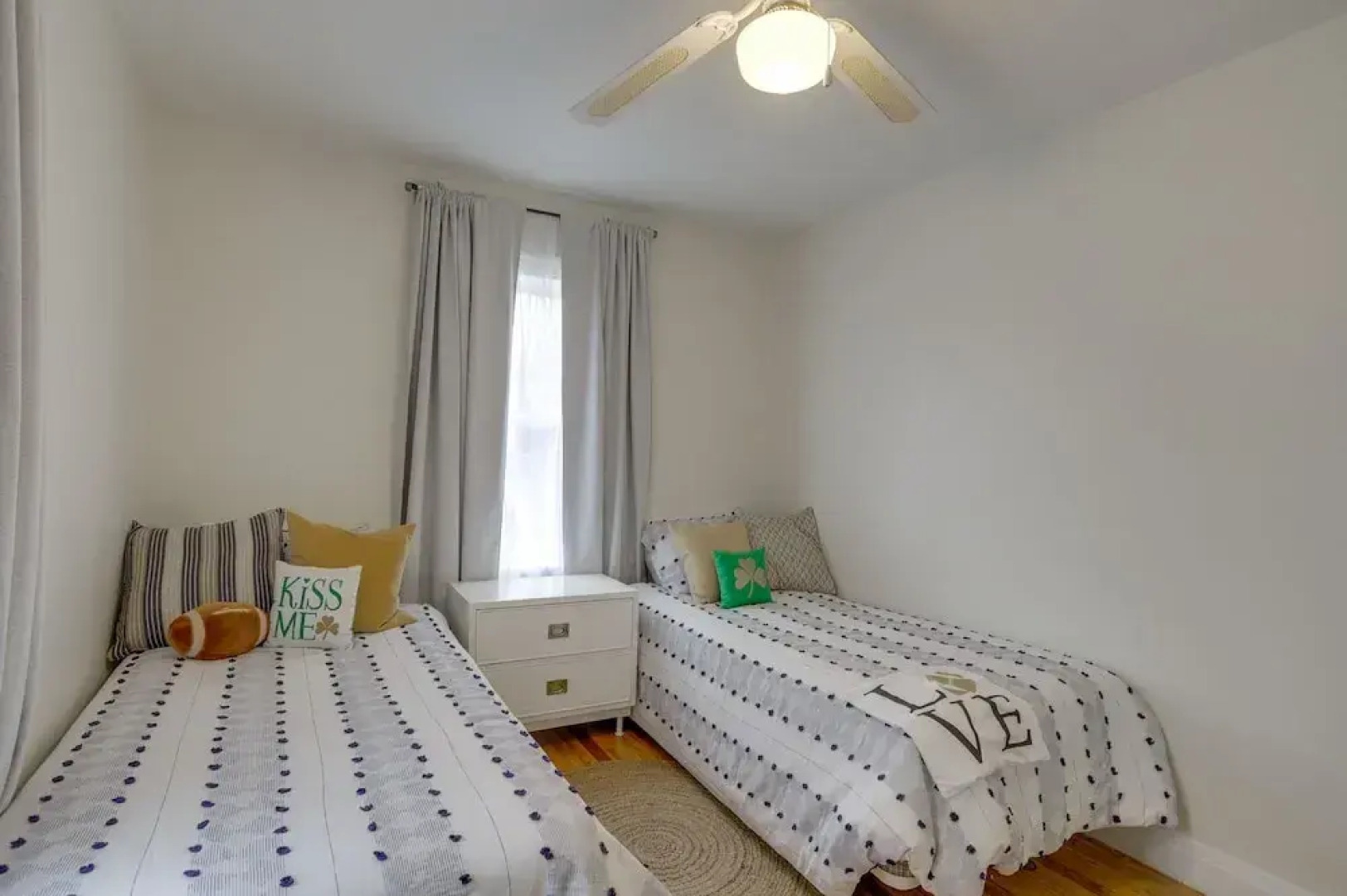 Corby Claddagh House ~ 1 Mi to Notre Dame!