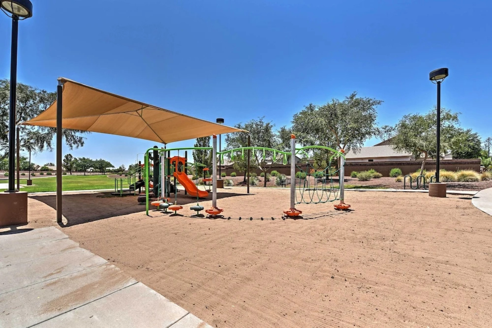 Spacious Phoenix-area Escape w/ Pool & Hot Tub