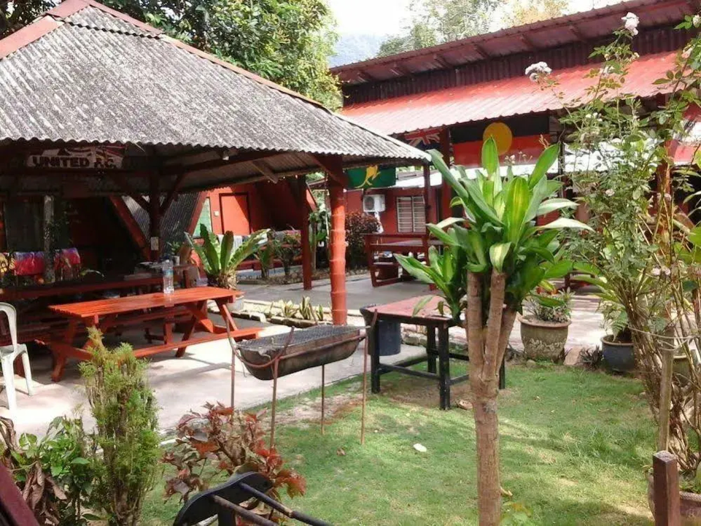 Nazri Nipah Camp