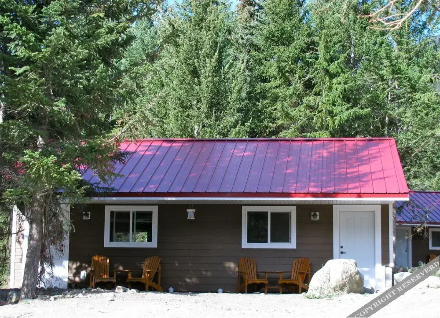 Tod Mountain Guest Cabins