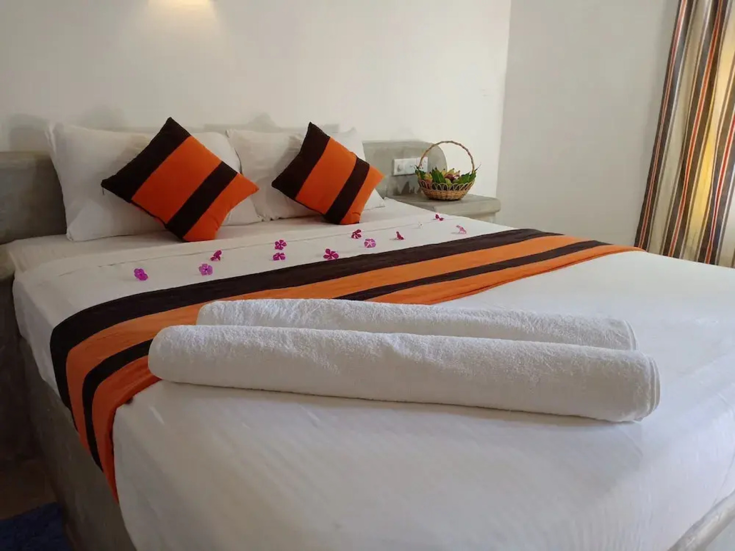 Sunset Safari & Resort