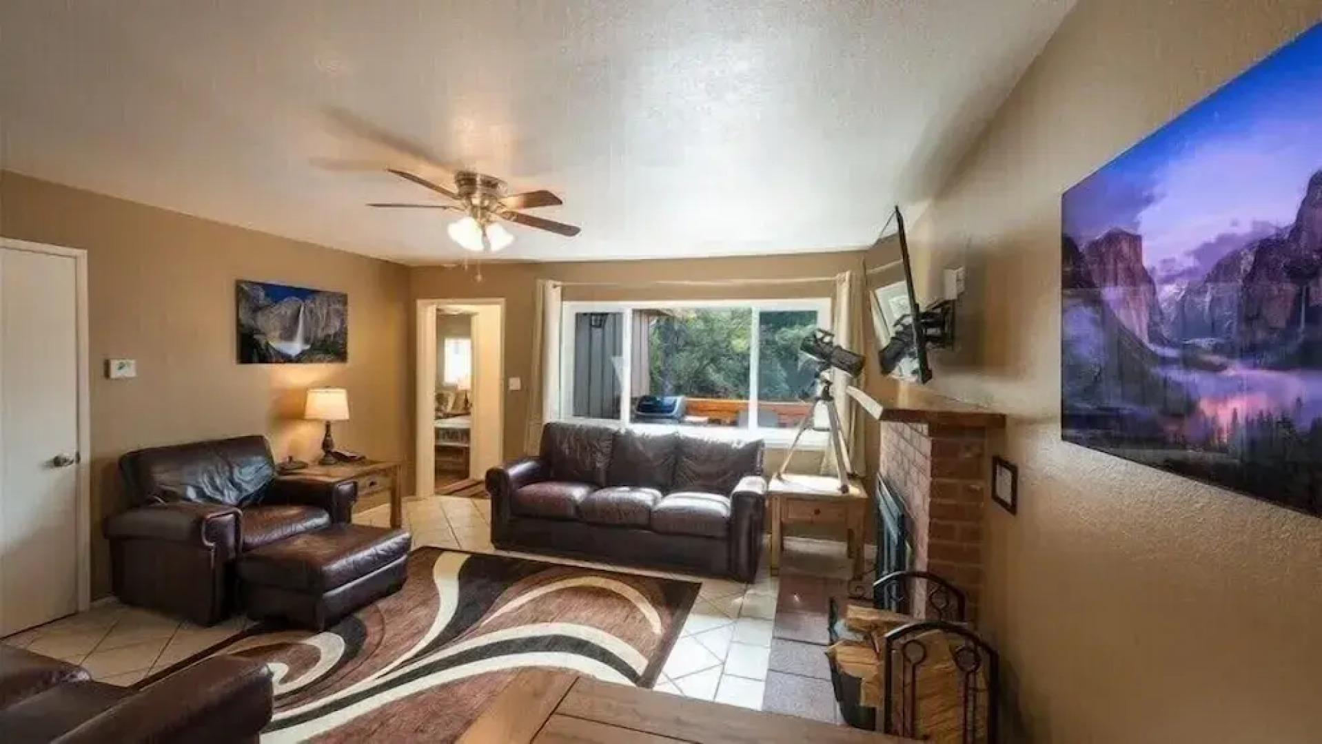 Yosemite Scenic Wonders Voyager 2bd