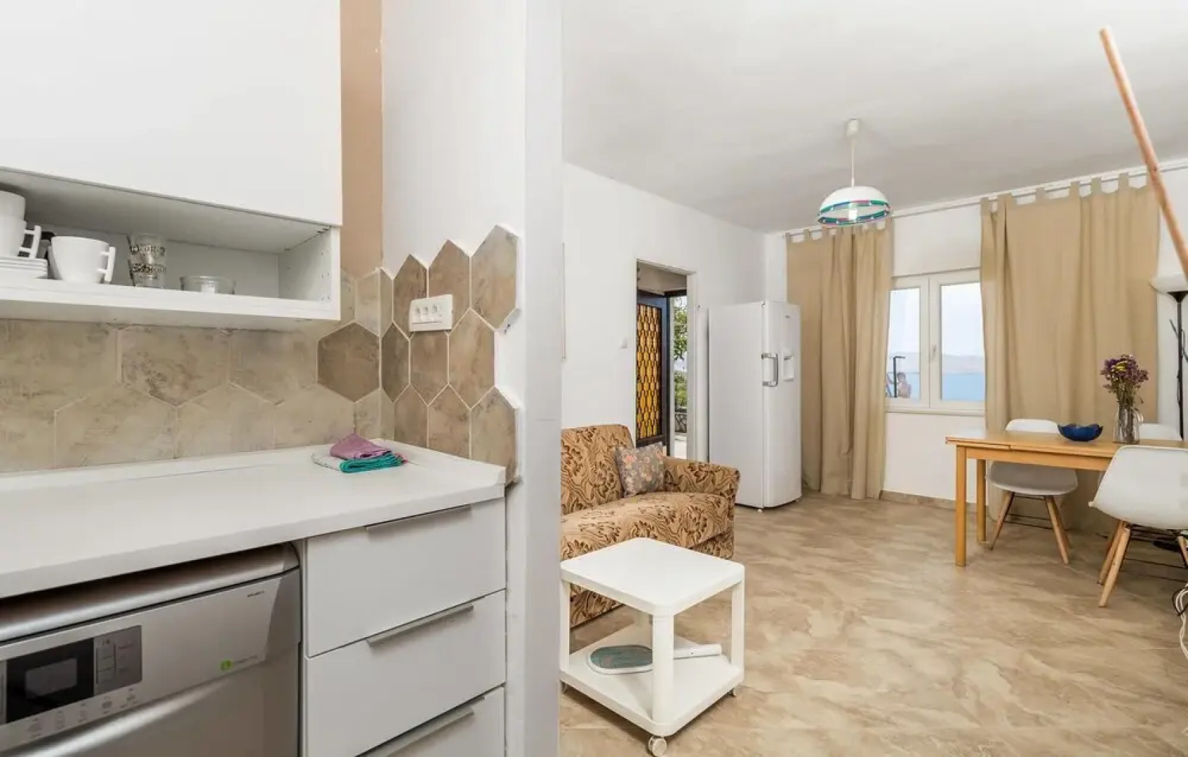 Nice Home in Cesarica With Wifi and 2 Bedrooms