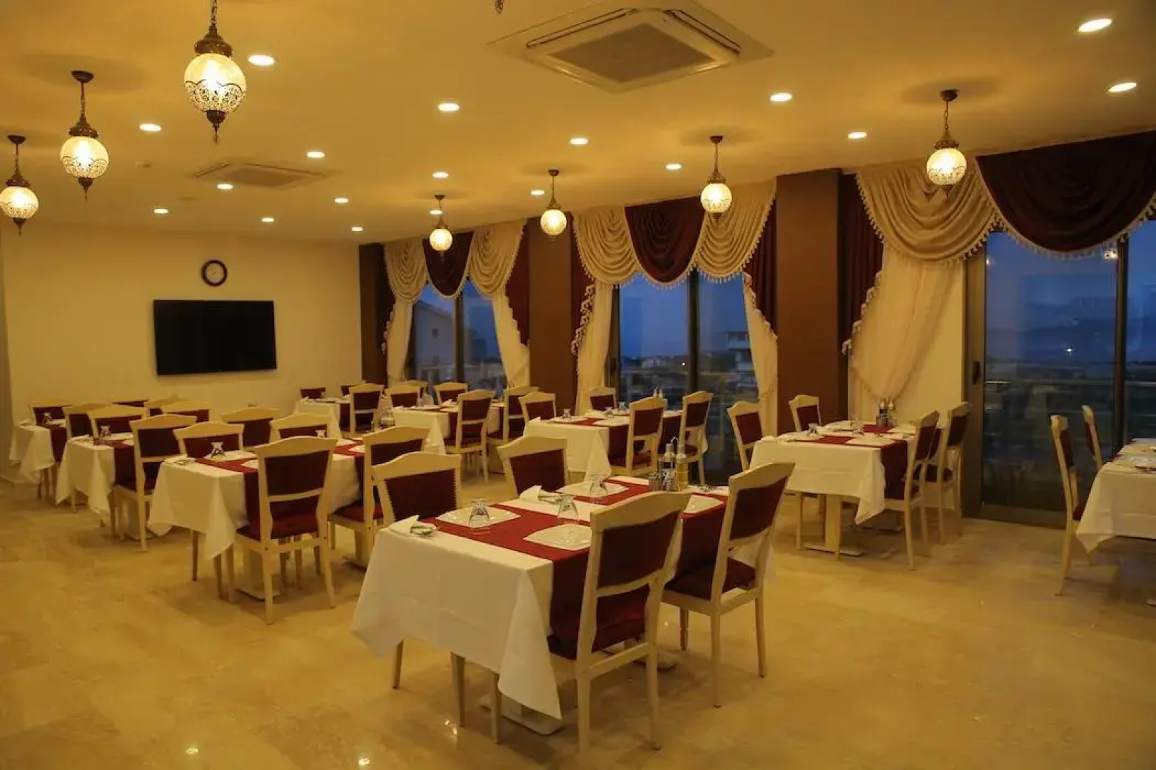 MORDOĞAN Zeytinli Konak Butik Hotel