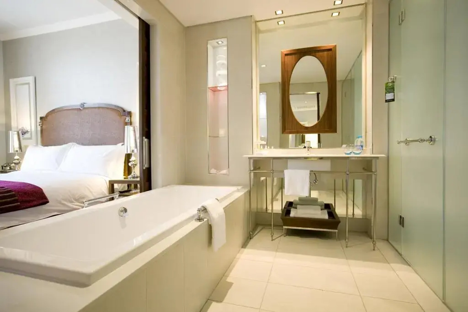 Pivot Hotel Montecasino