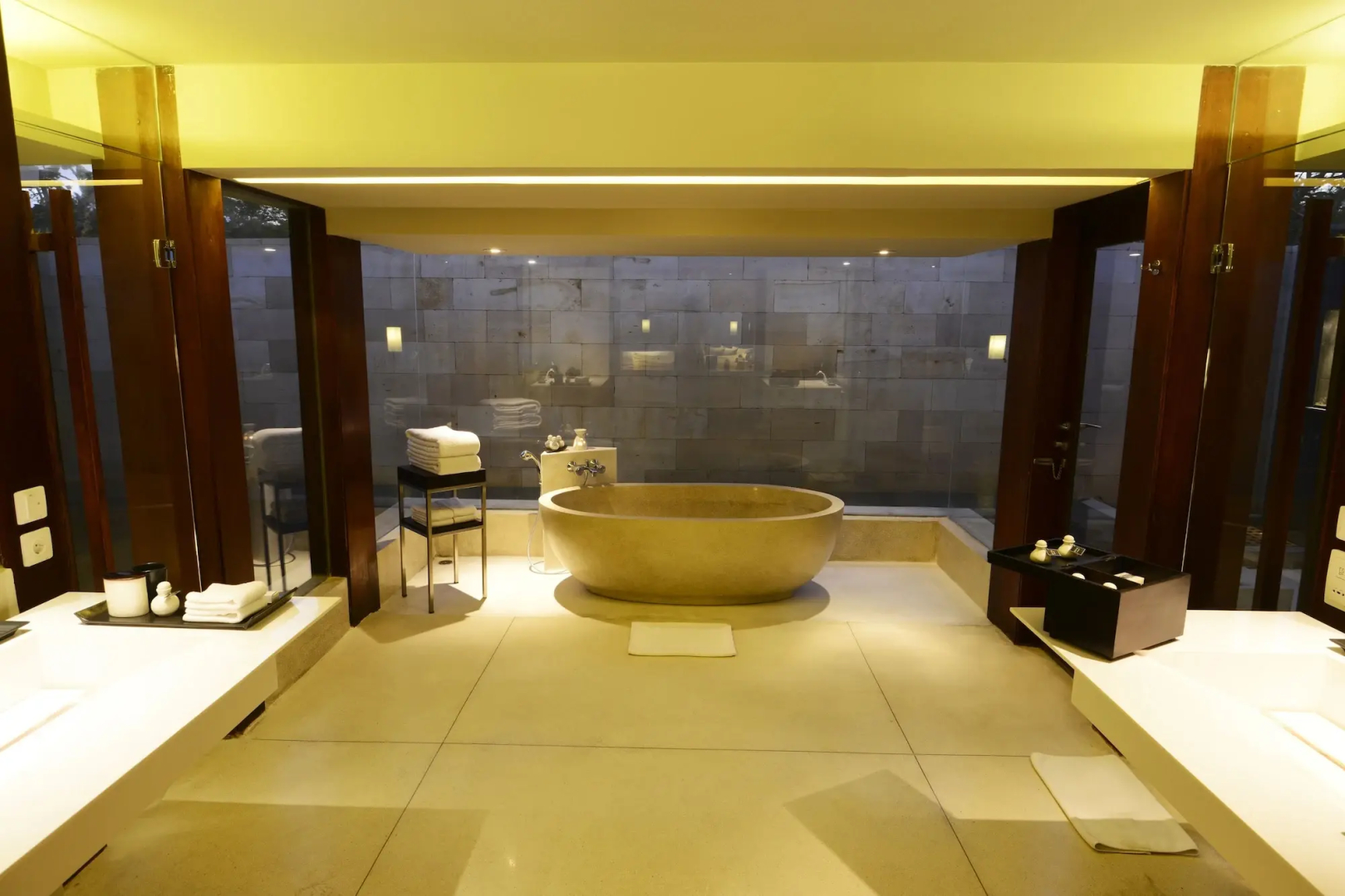 The Bale Nusa Dua by LifestyleRetreats
