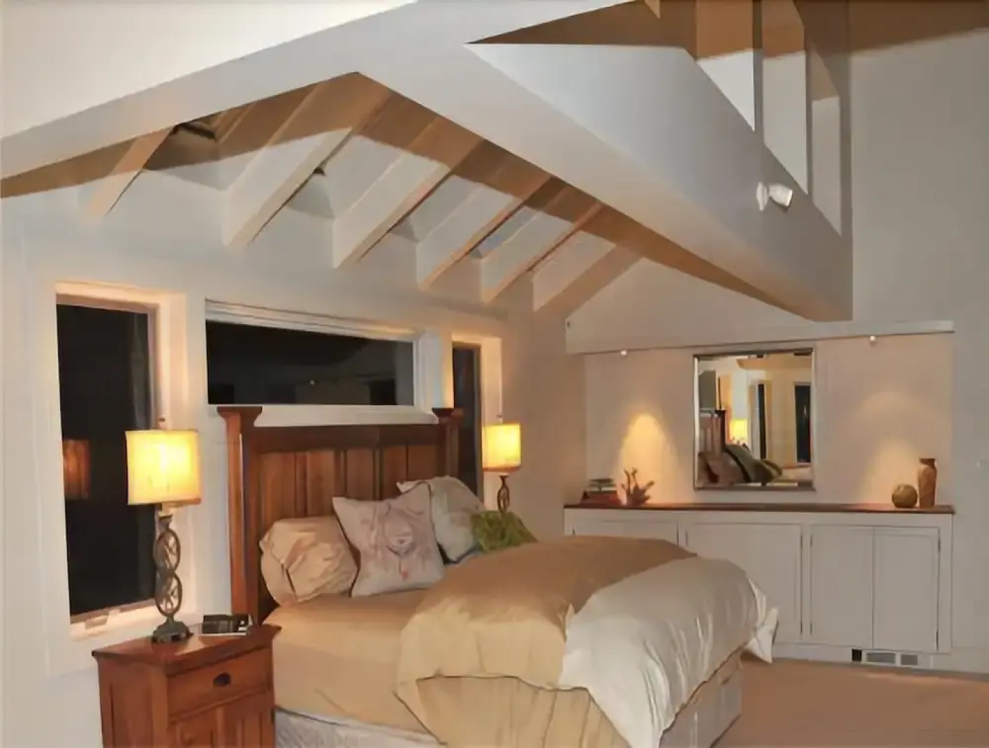 Sea Spray - Six Bedroom Home