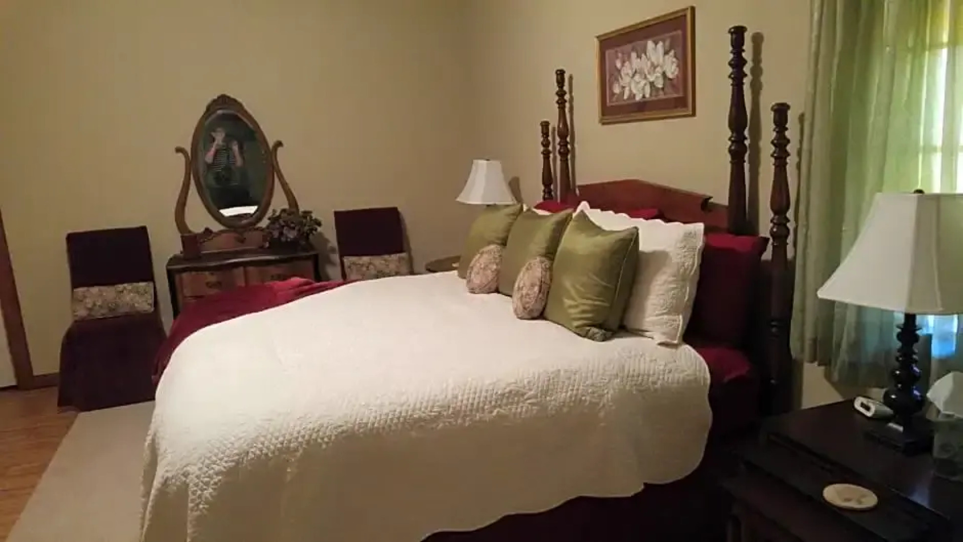 The Perry Riverhouse