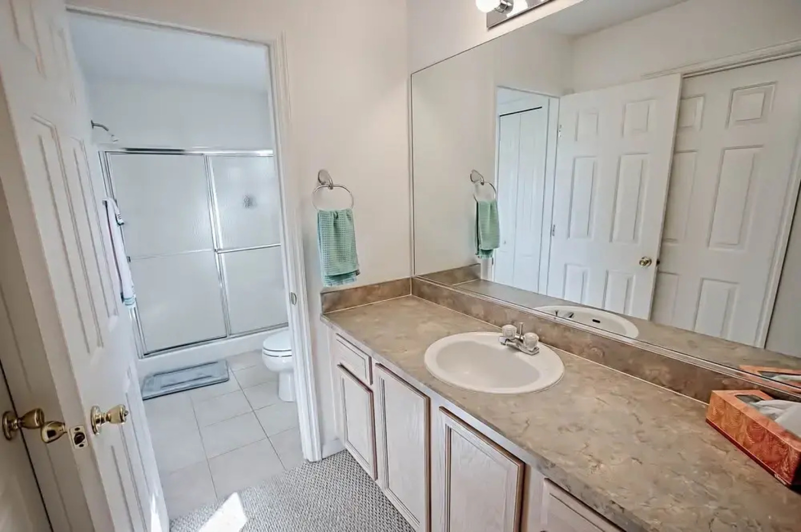 Butler Court Home 2 Bedroom by The VIR Group