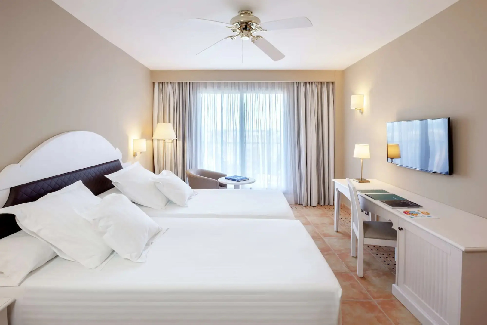 Отель Occidental Isla Cristina