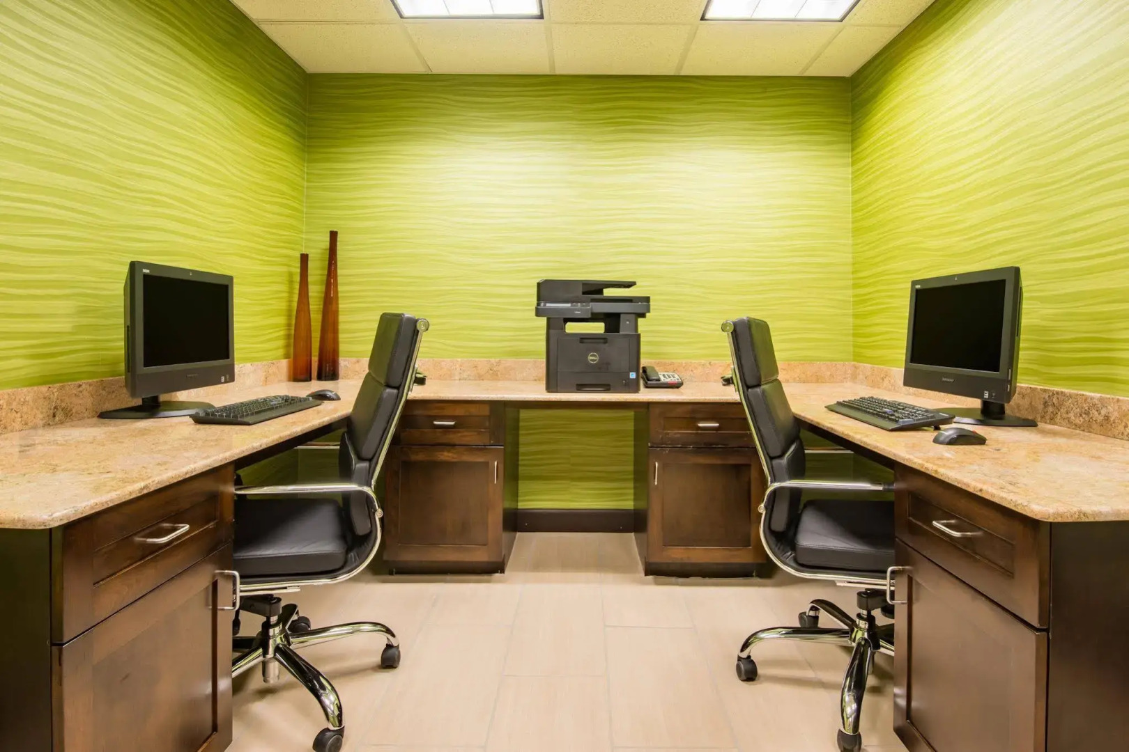 Holiday Inn Express Hotel & Suites Hobbs by IHG