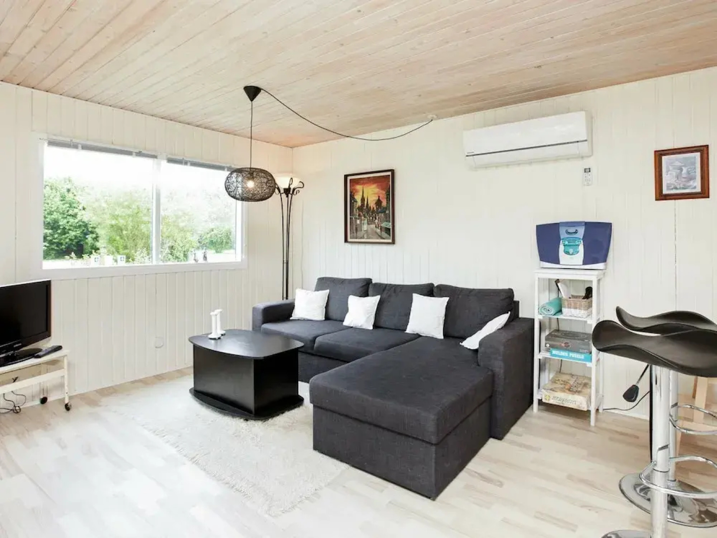 Cozy Holiday Home near Vinderup with Terrace