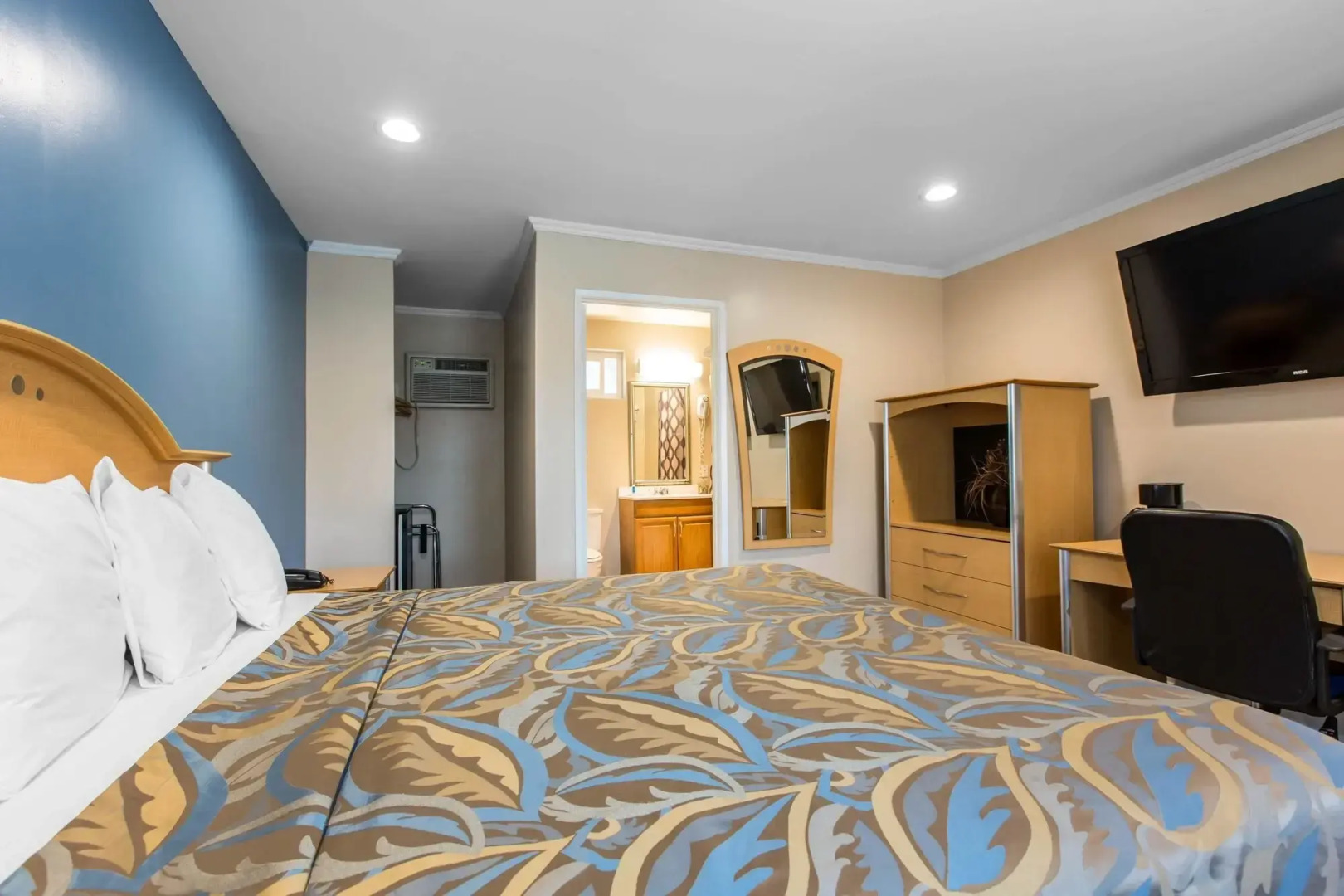 Rodeway Inn Escondido Downtown