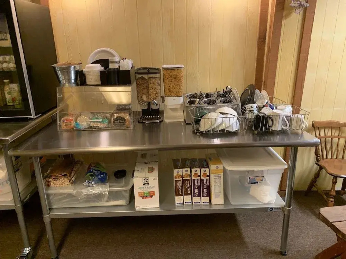 SnowMansion Taos Adventure Lodge