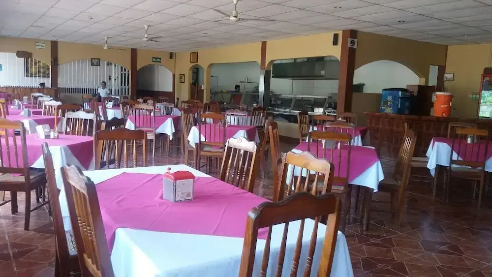 Hotel y Restaurante Charlie's