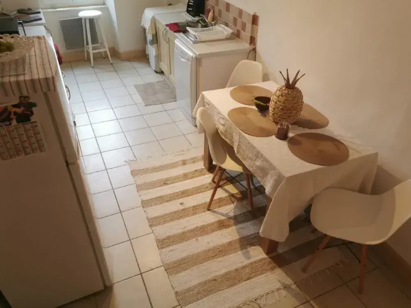 Beautiful Holiday Home With Fireplace