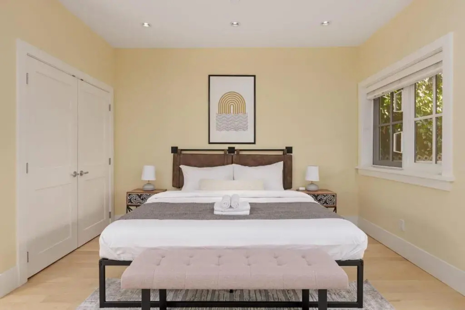 Stunning 3 Bedroom Secondary Suite N Van