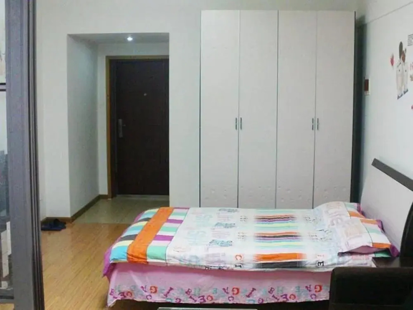 Crystal Love Serviced Apartment