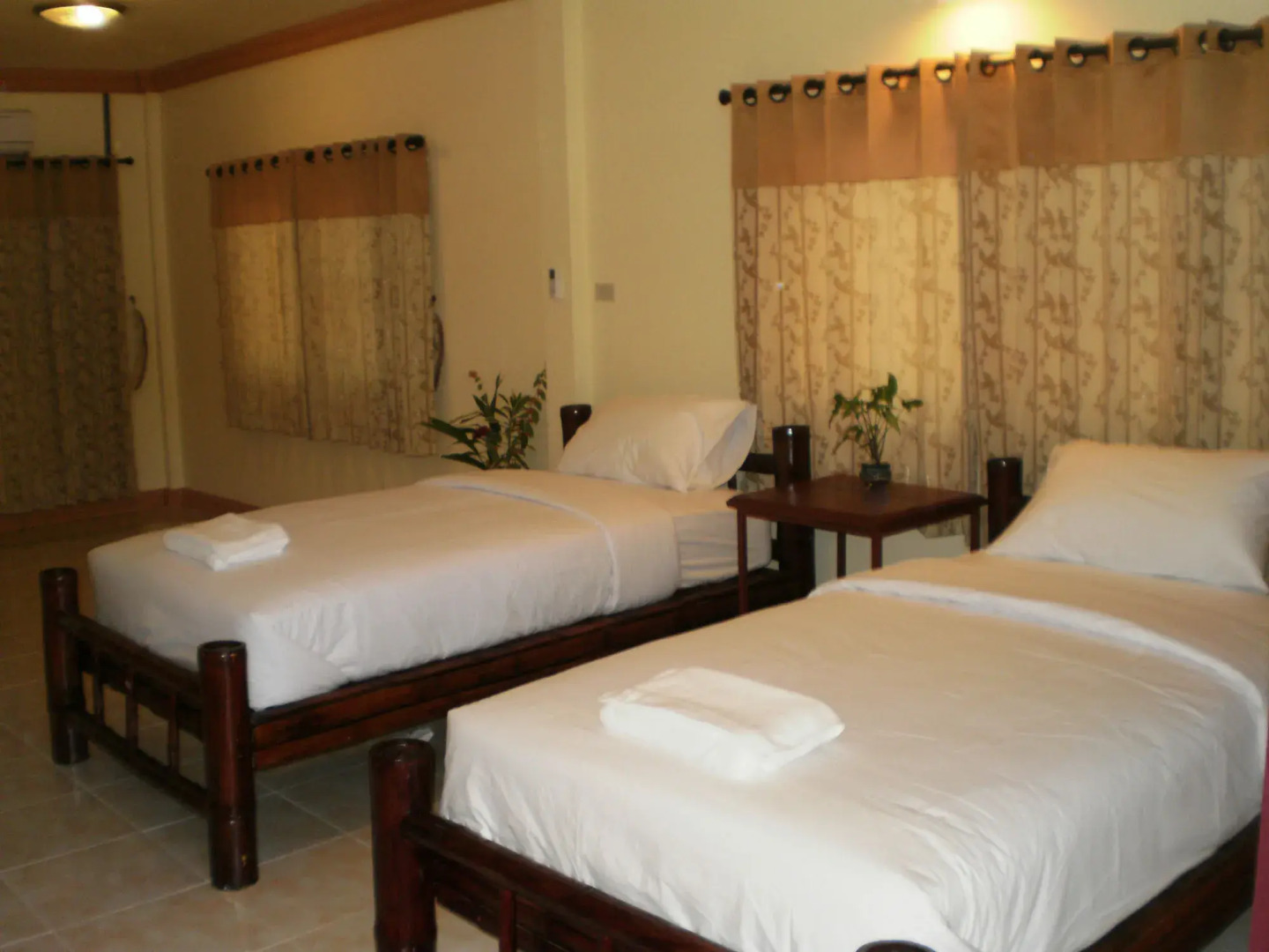 Khunnam Rimtarn Resort