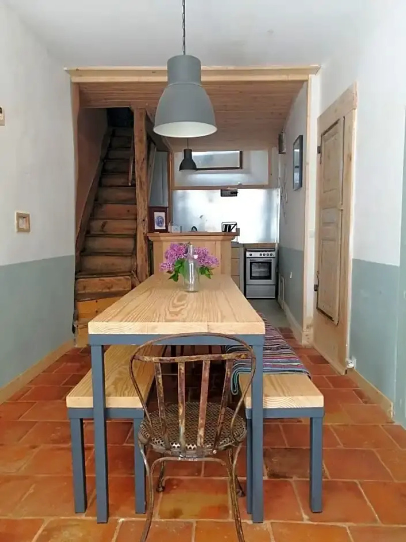 File dans ta chambre !