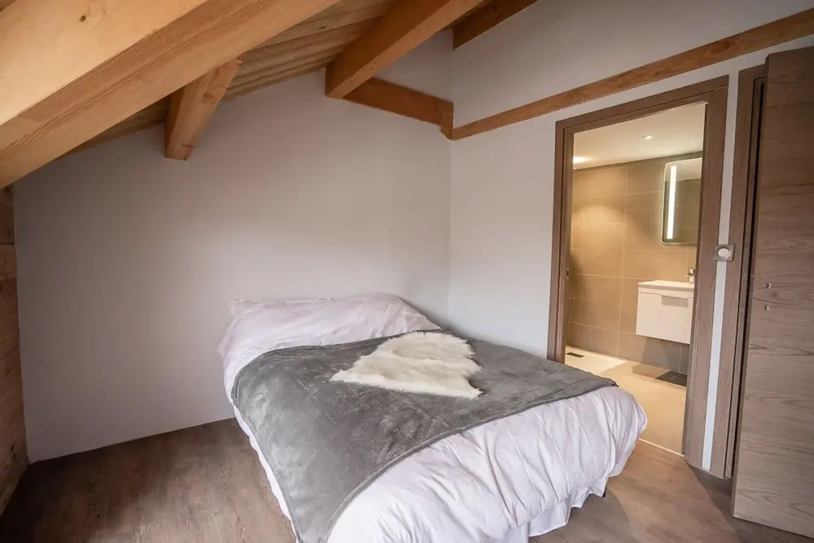 Chalet La Cime des Peyrons 2