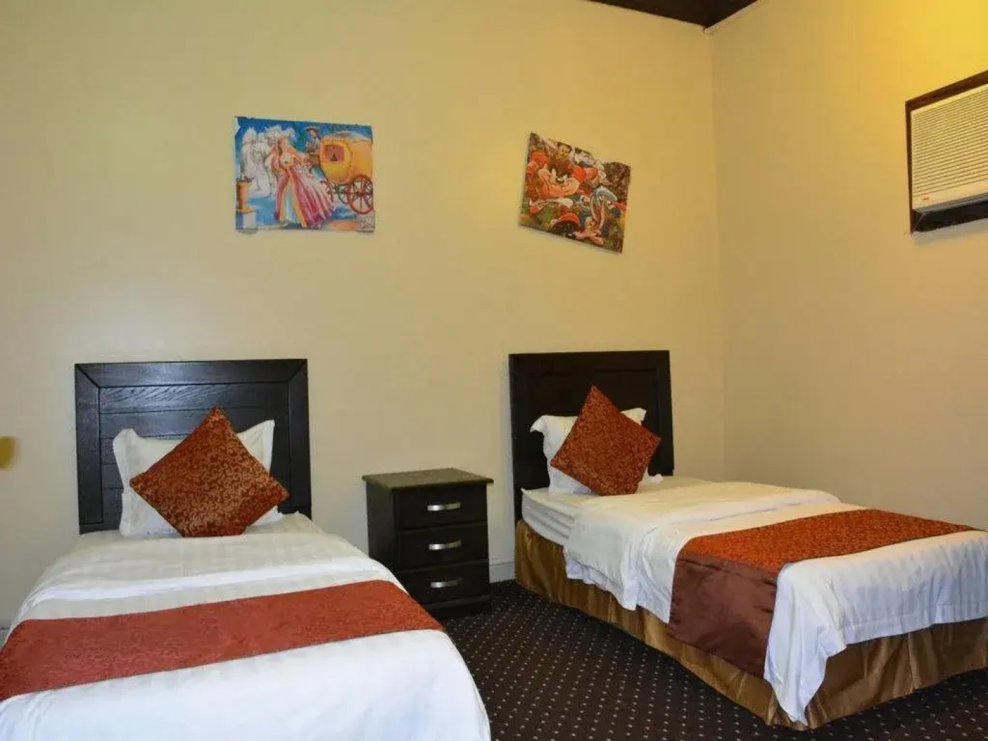 Al Eairy Furnished Apartments Tabuk 2