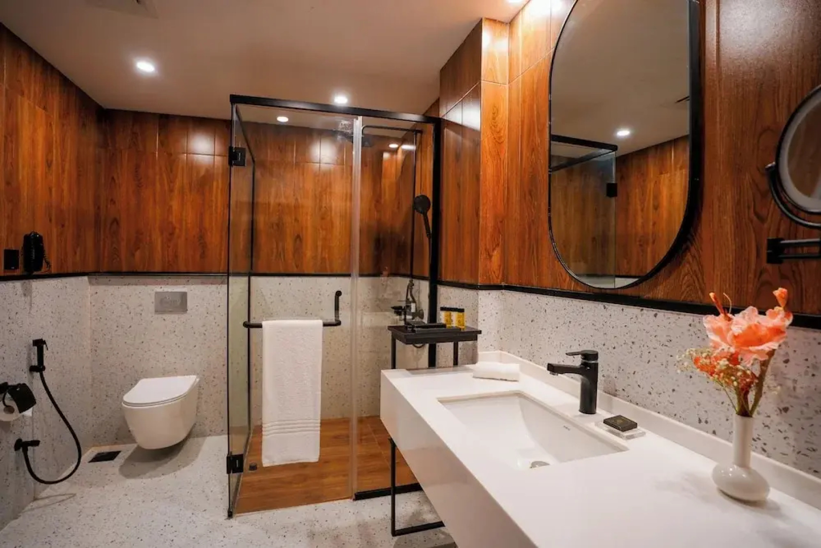 Nine Tree Luxury Hotel & Suites