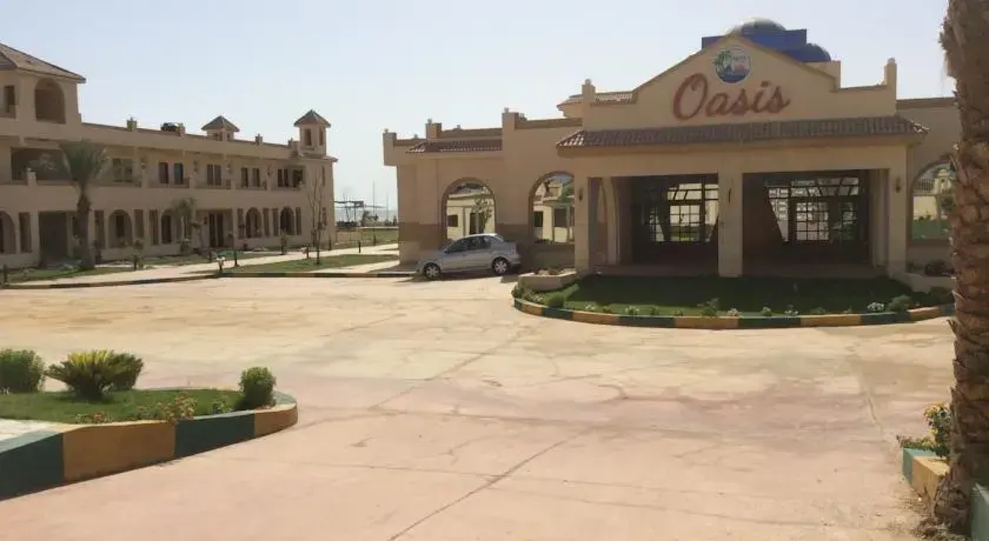 Oasis Resort