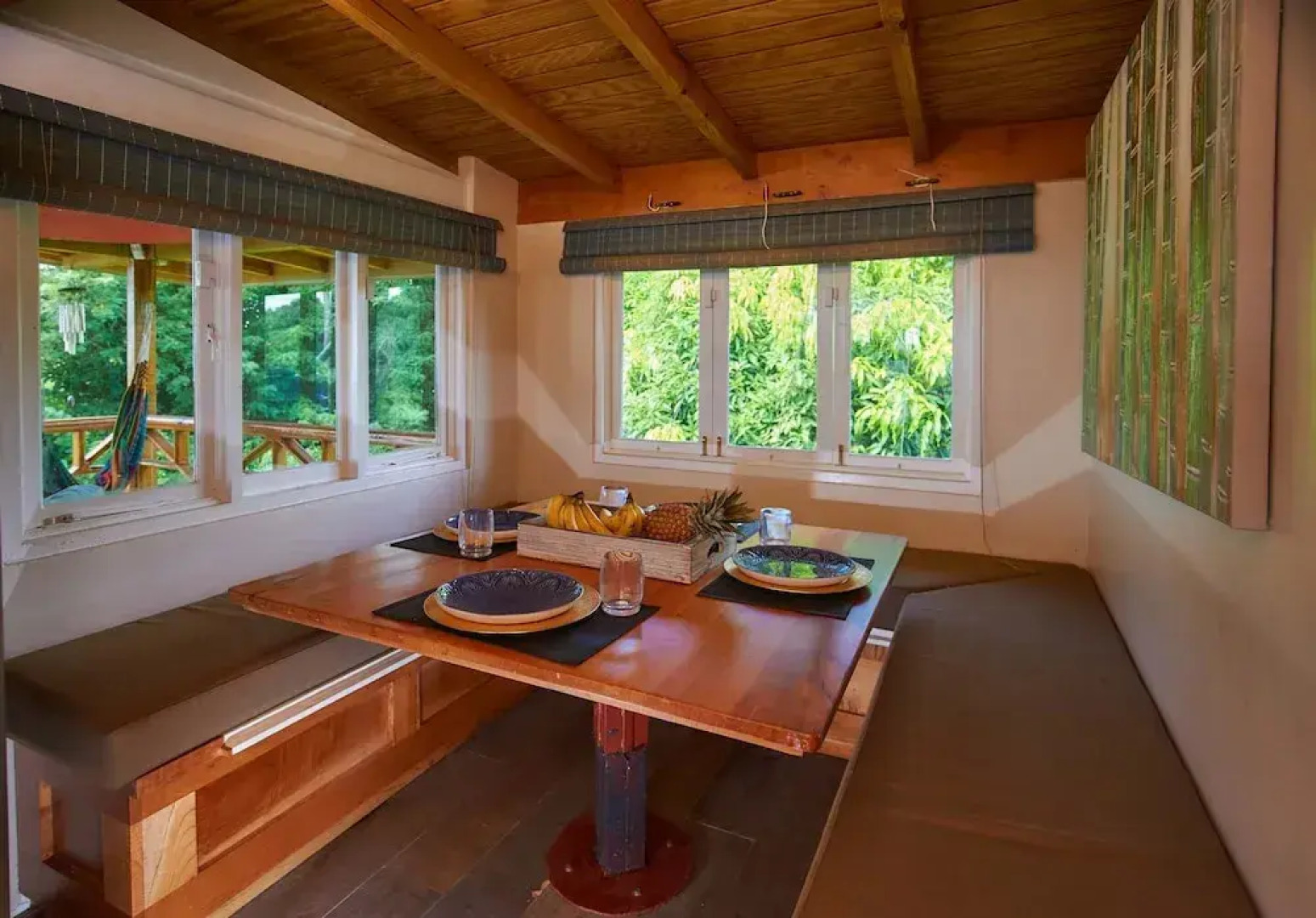 Eagle's Base Villa & Cottage