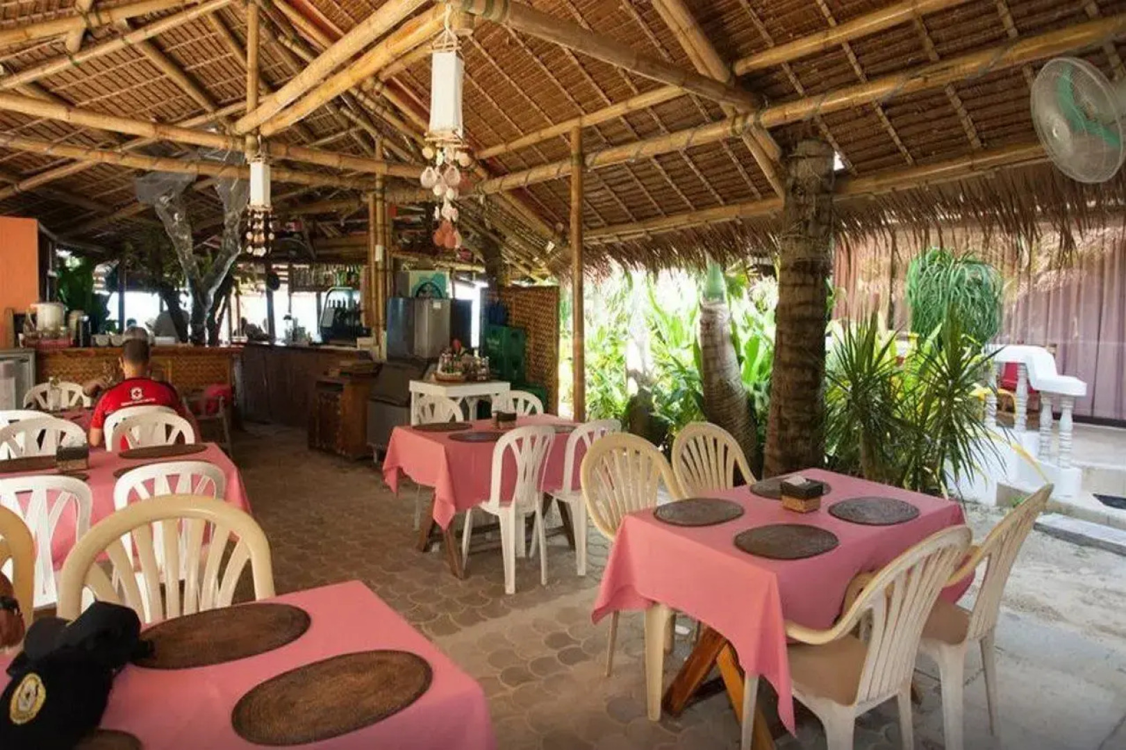 Nigi Nigi Too Beach Resort