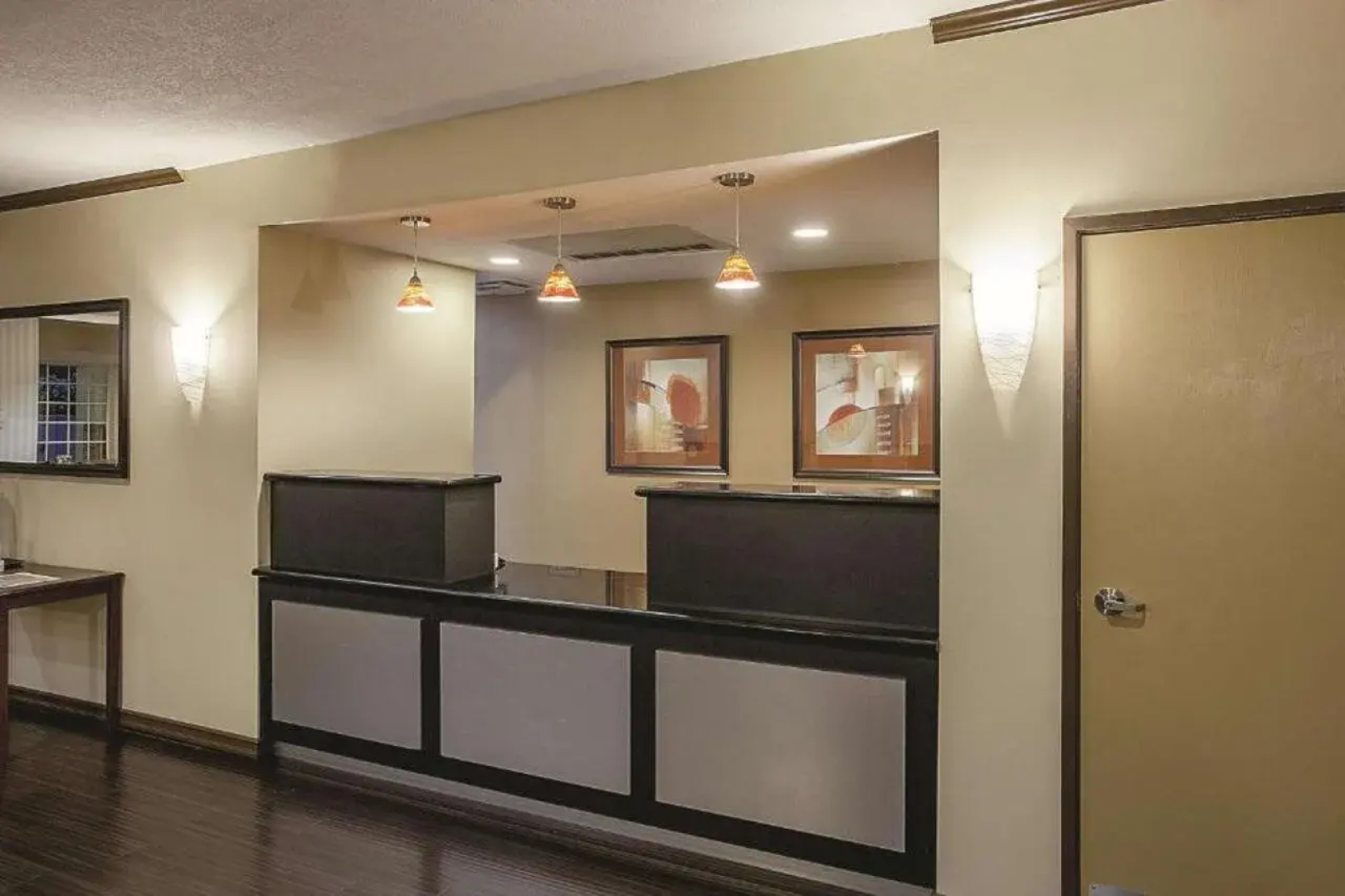 La Quinta Inn & Suites By Wyndham Davis