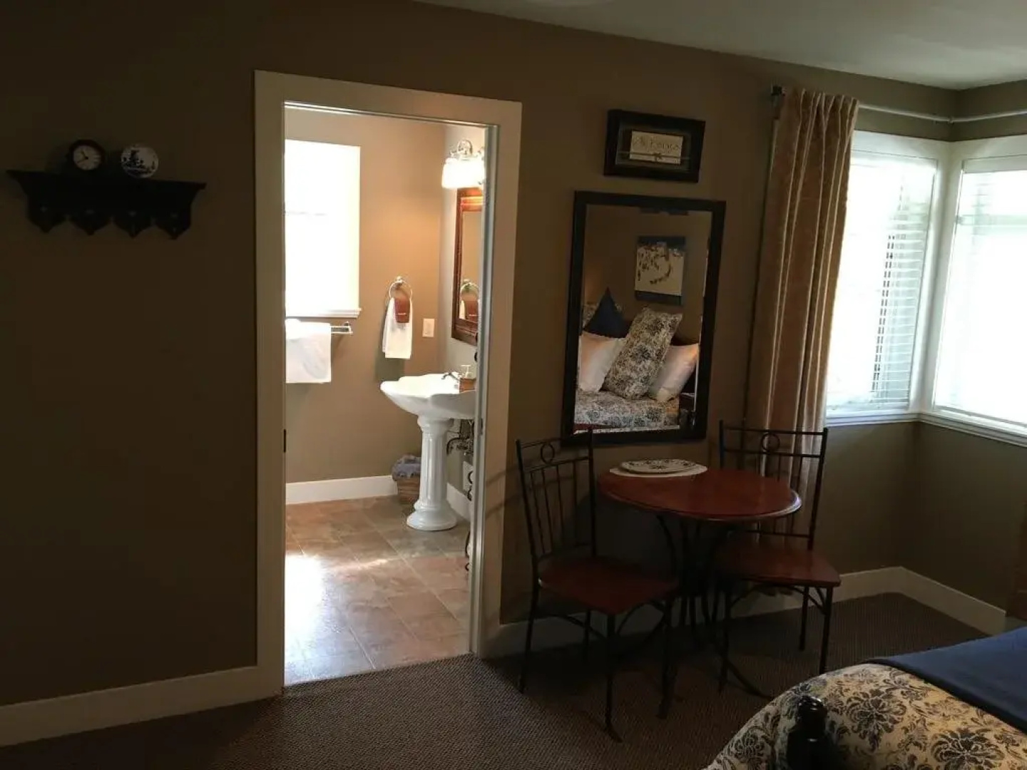 Yellow Rose Bed & Breakfast