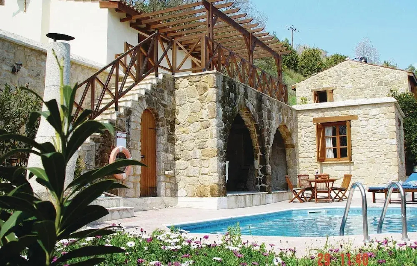 Beautiful Home in Miliou Paphos With 3 Bedrooms, Outdoor Swimming Pool and Swimming Pool