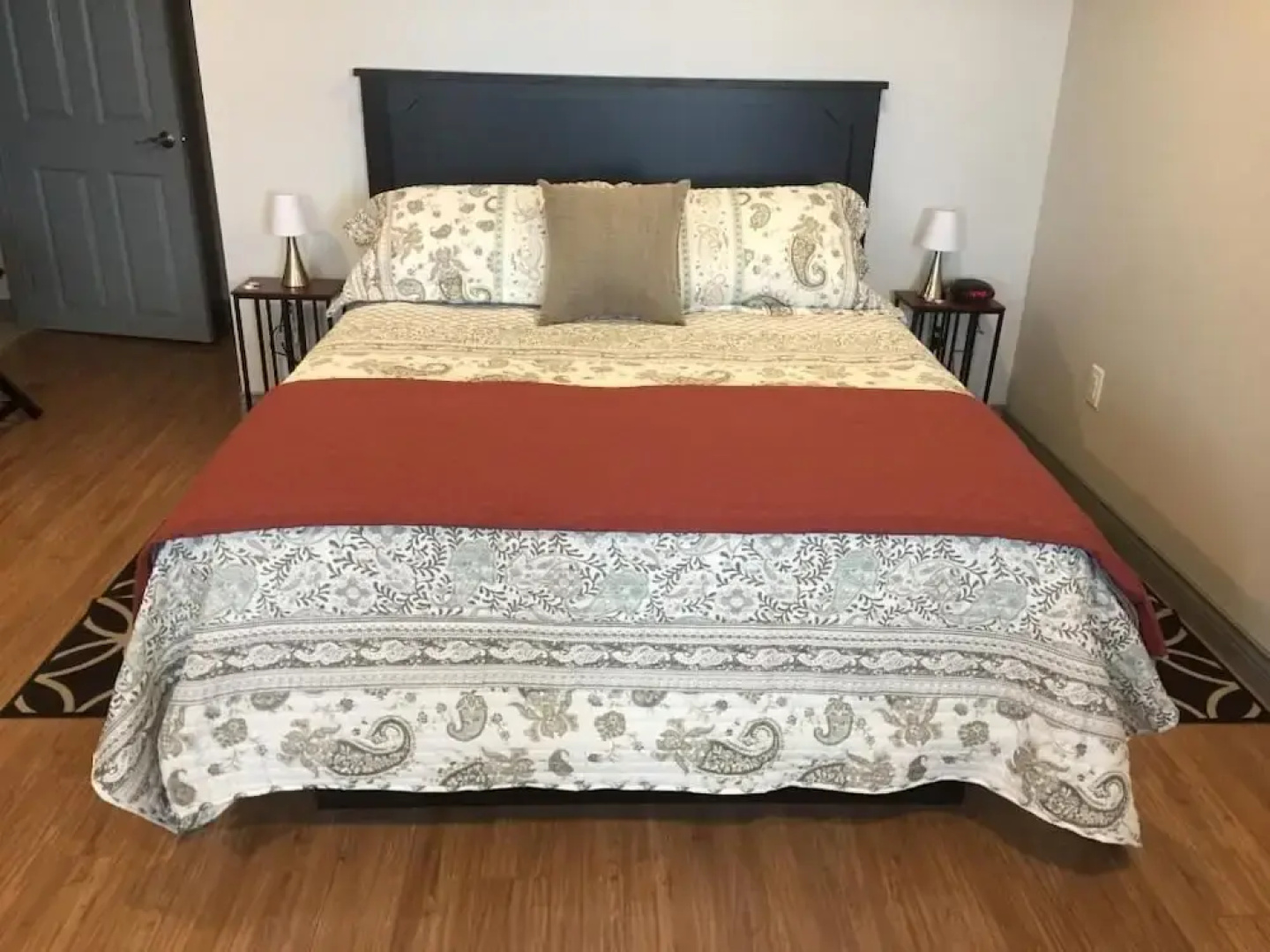 La Digue Suites