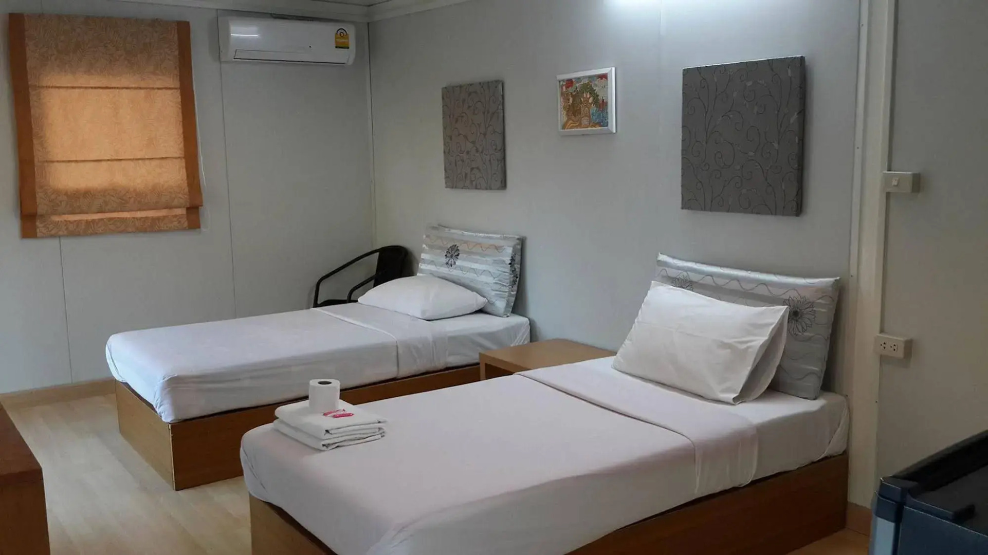 Baansakulpetch Hotel